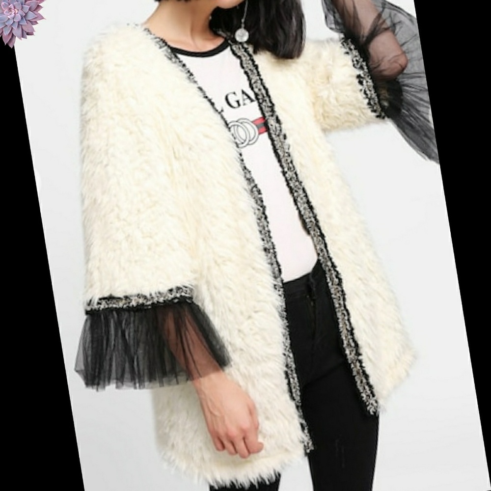 LAST ONE! Mesh Cuff Faux Fur Teddy Jacket - Picture 2 of 8